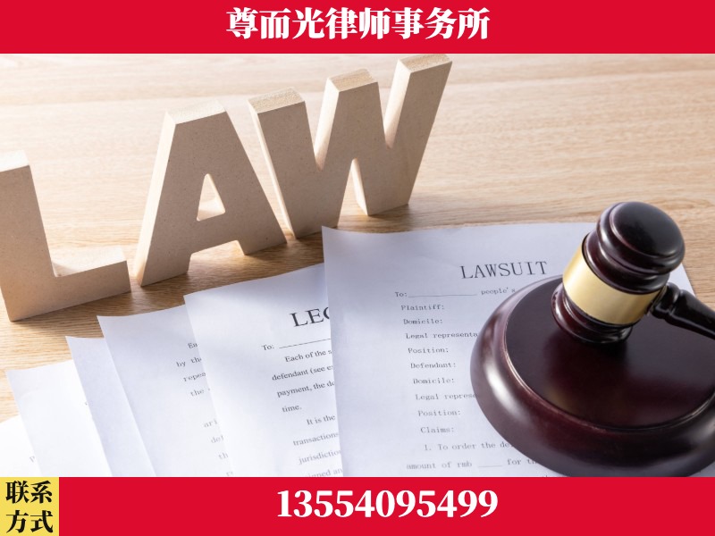石鼓-"法律 + 新媒体" 融合创新